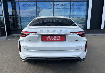 Подержанный автомобиль Haval F7x 2022 года (6 фото)