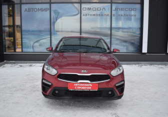 Подержанный автомобиль Kia Cerato Sedan 2021 года (2 фото)