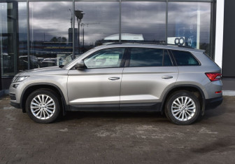 Подержанный автомобиль Skoda Kodiaq 2021 года (8 фото)