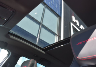 Подержанный автомобиль Jetour Dashing 2023 года (15 фото)